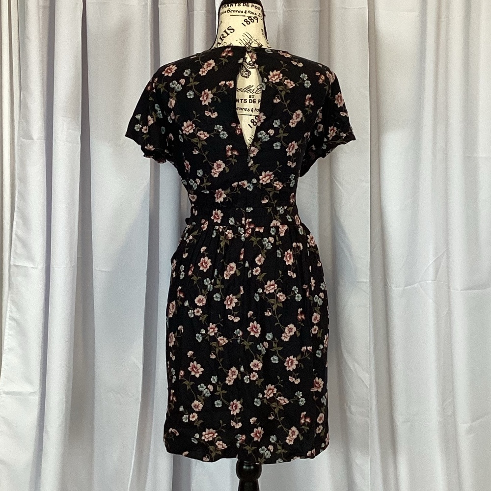 32. American Eagle Black Mini Dress EUC Size Large - Picture 3 of 6